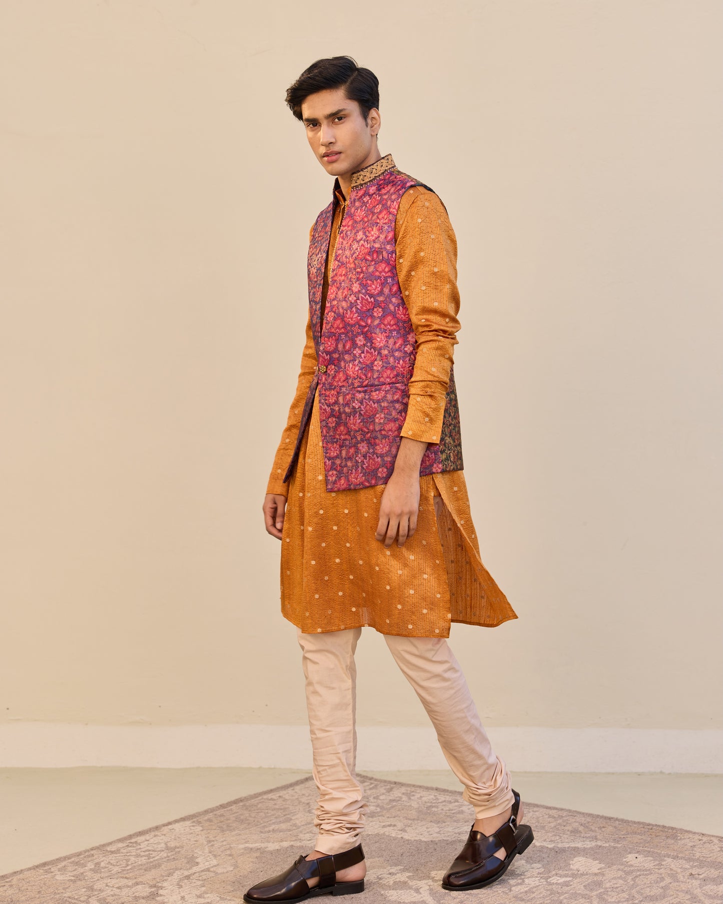 Utsav MW