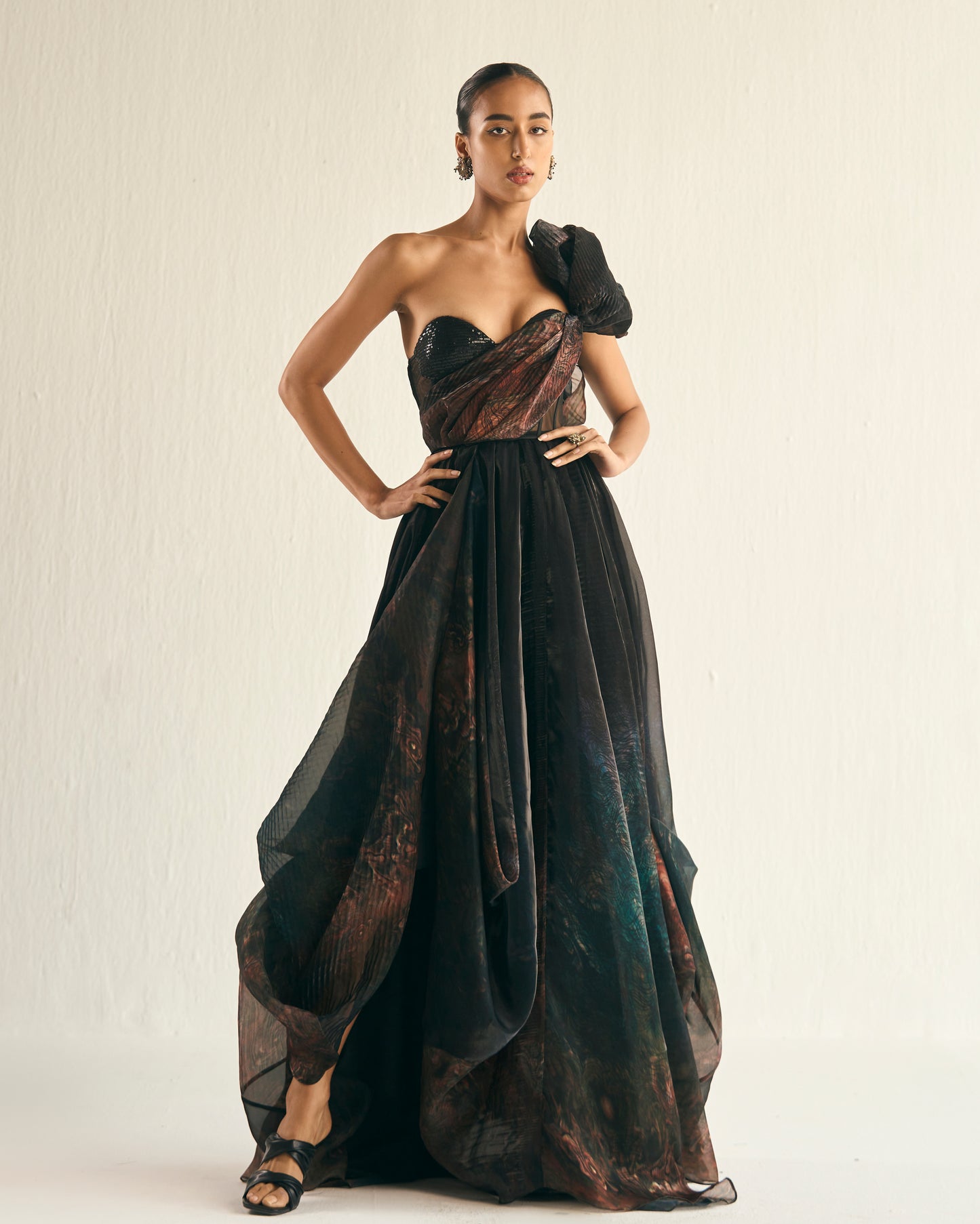 Jupiter print drape gown