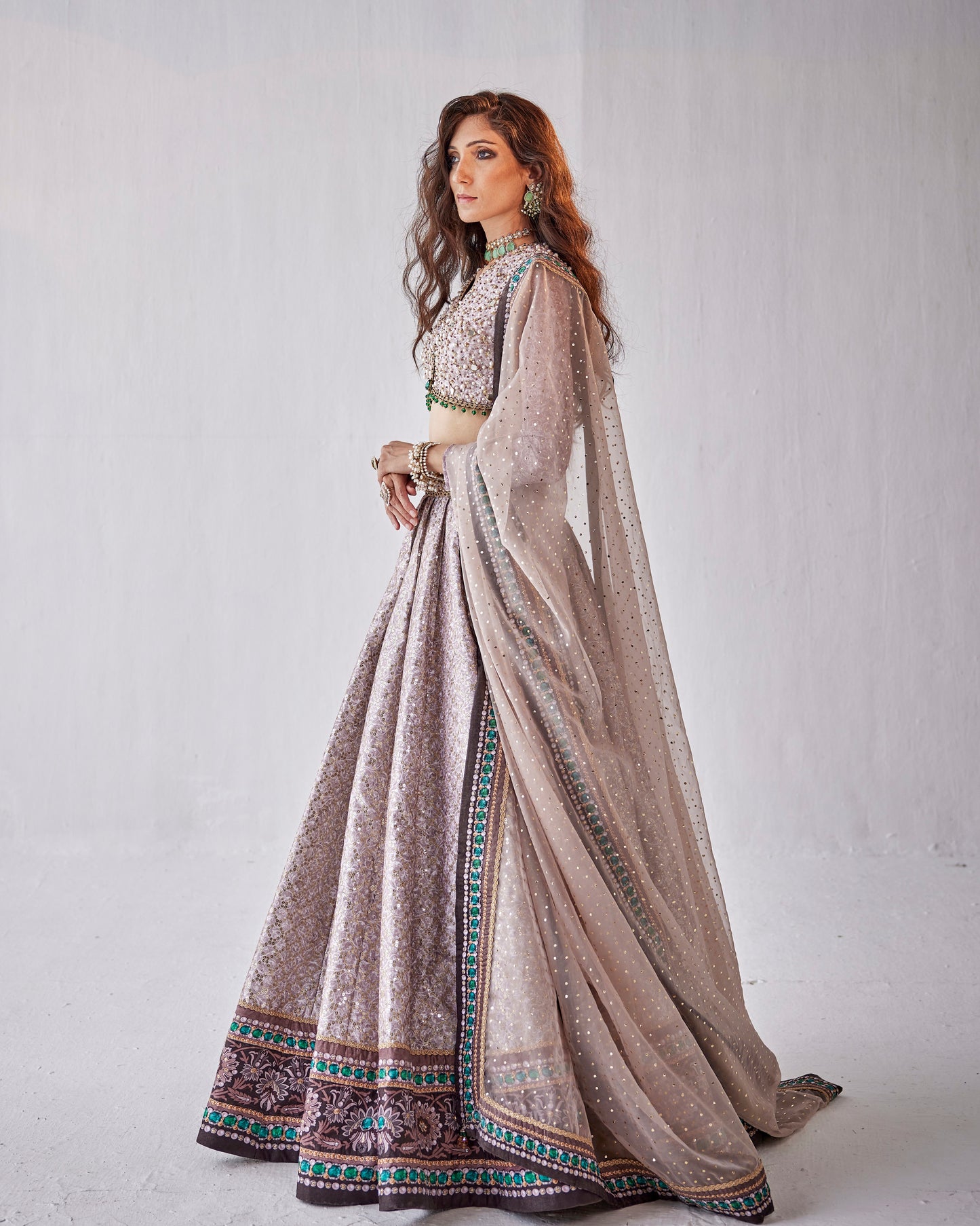 Iznik borders lehenga