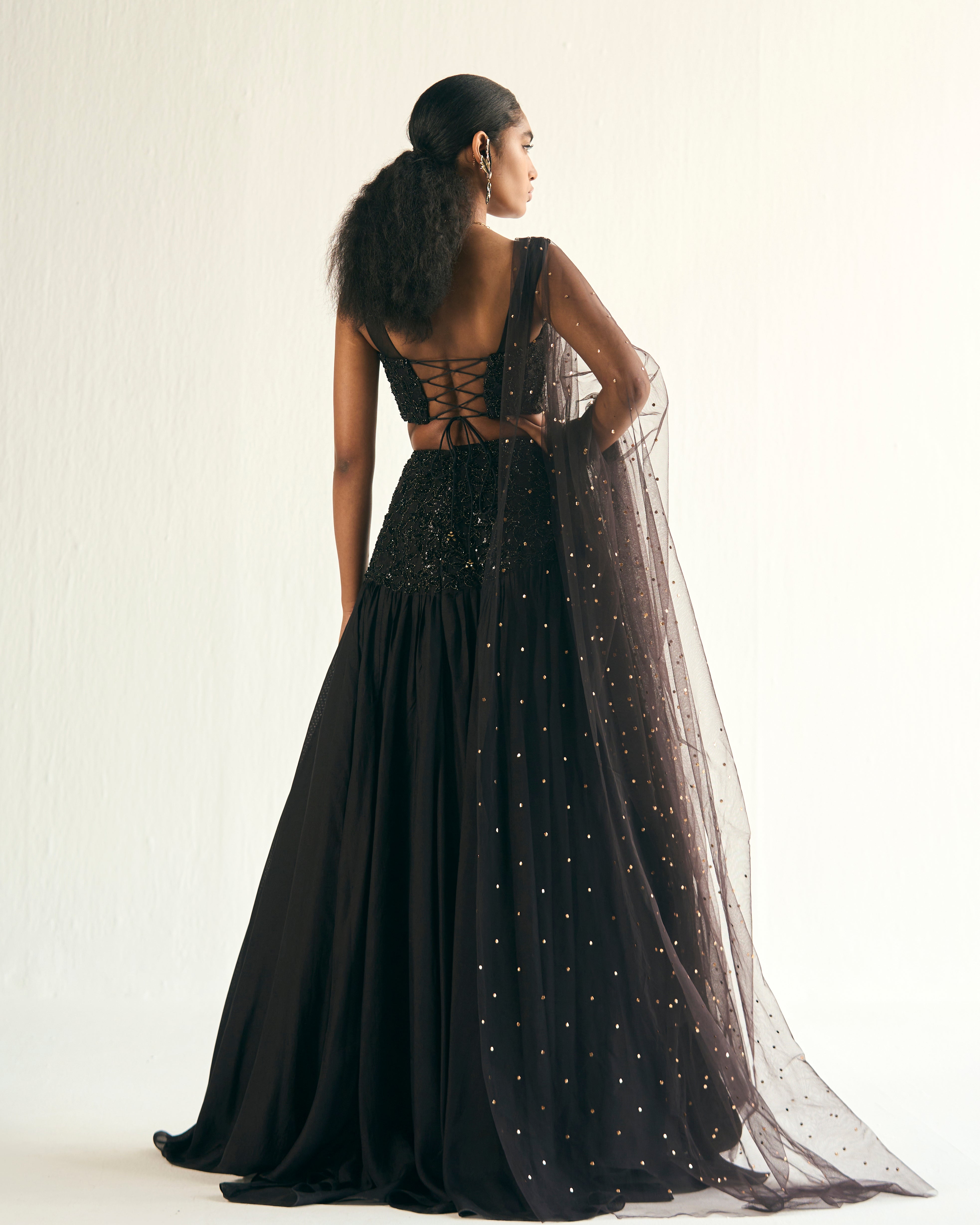 Umbra black embroidered skirt set