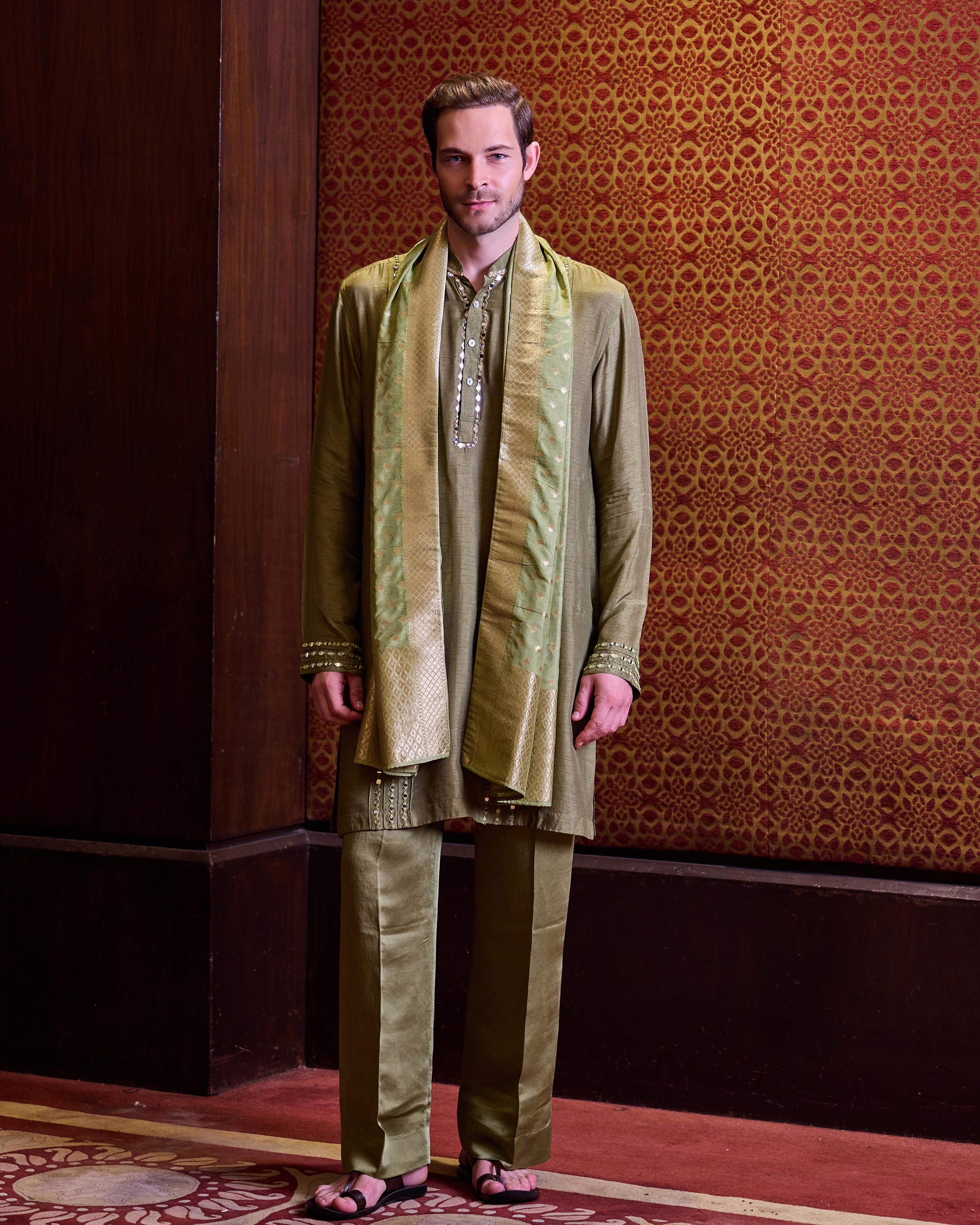 Mehendi kurta